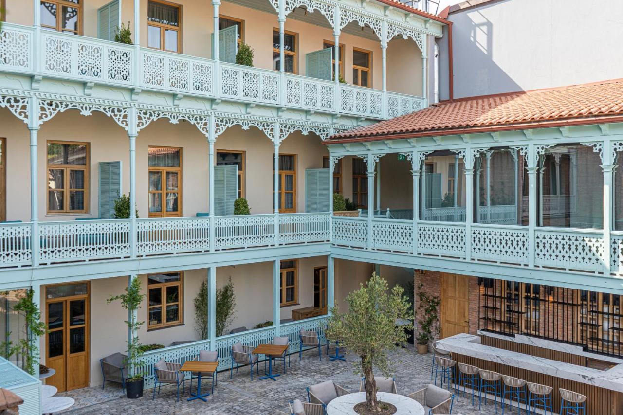 The Blue Fox Hotel Tbilisi Buitenkant foto
