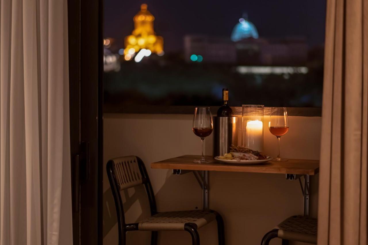 The Blue Fox Hotel Tbilisi Buitenkant foto