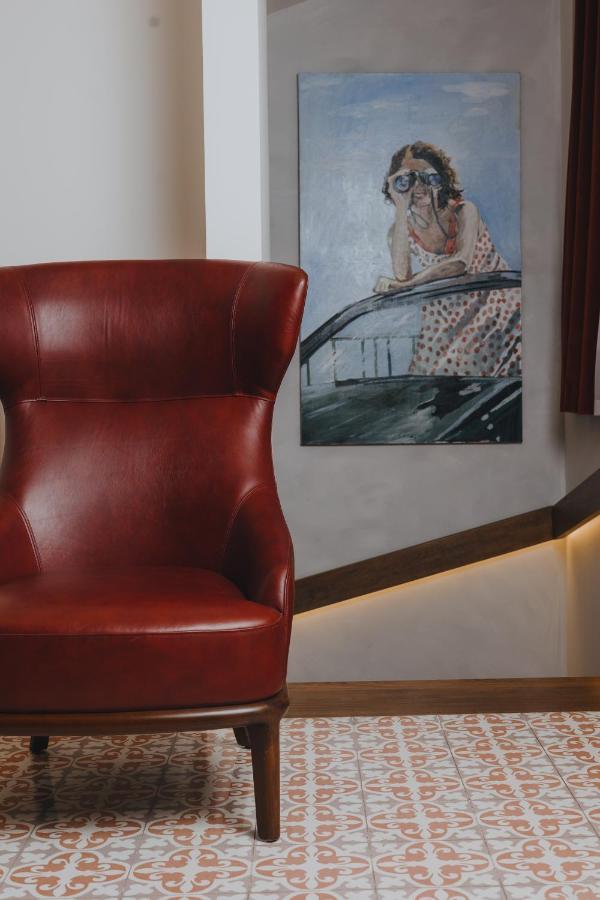 The Blue Fox Hotel Tbilisi Buitenkant foto